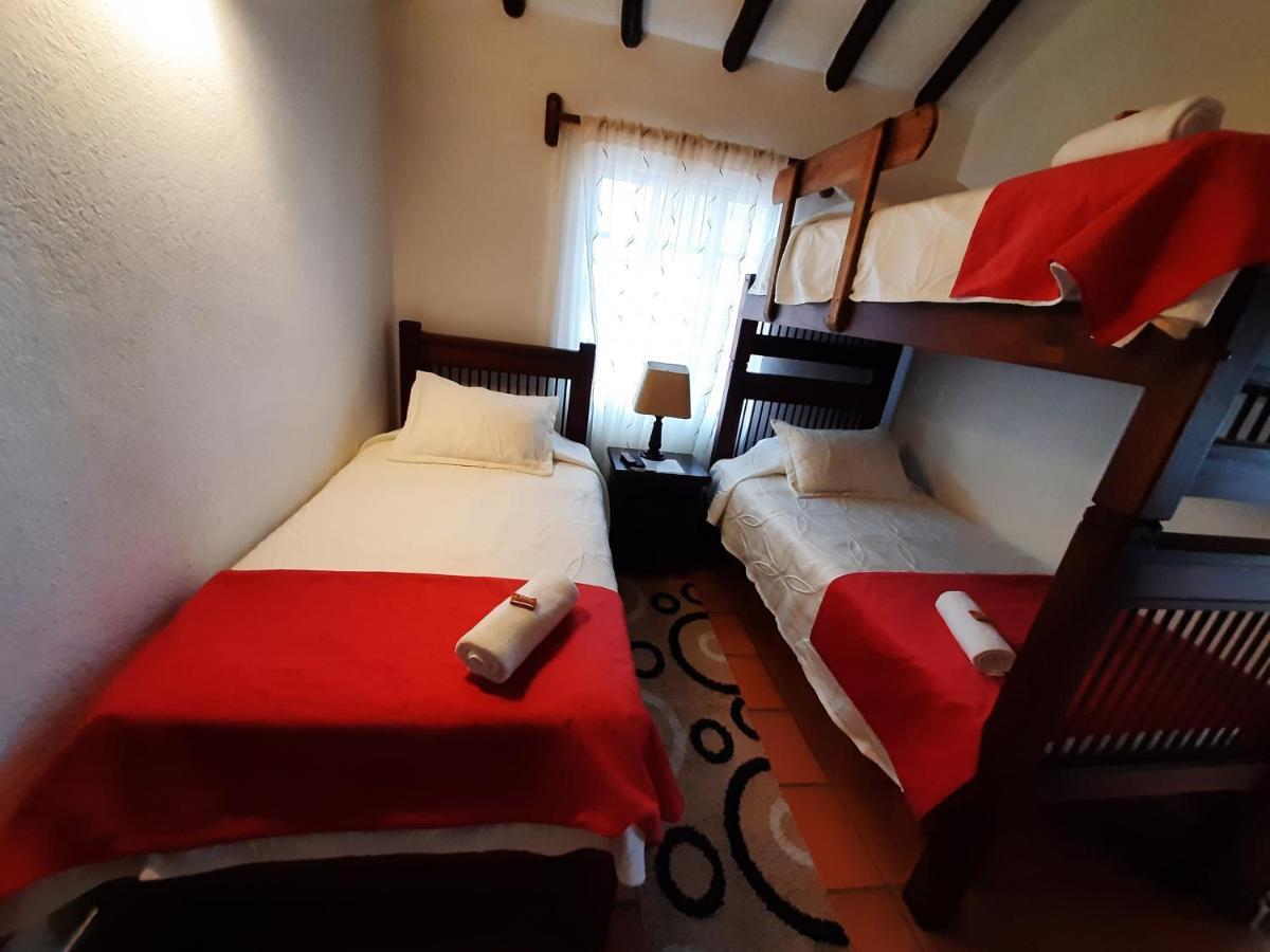 Aparta Hotel El Refugio De Maria Виля Де Лейва Екстериор снимка
